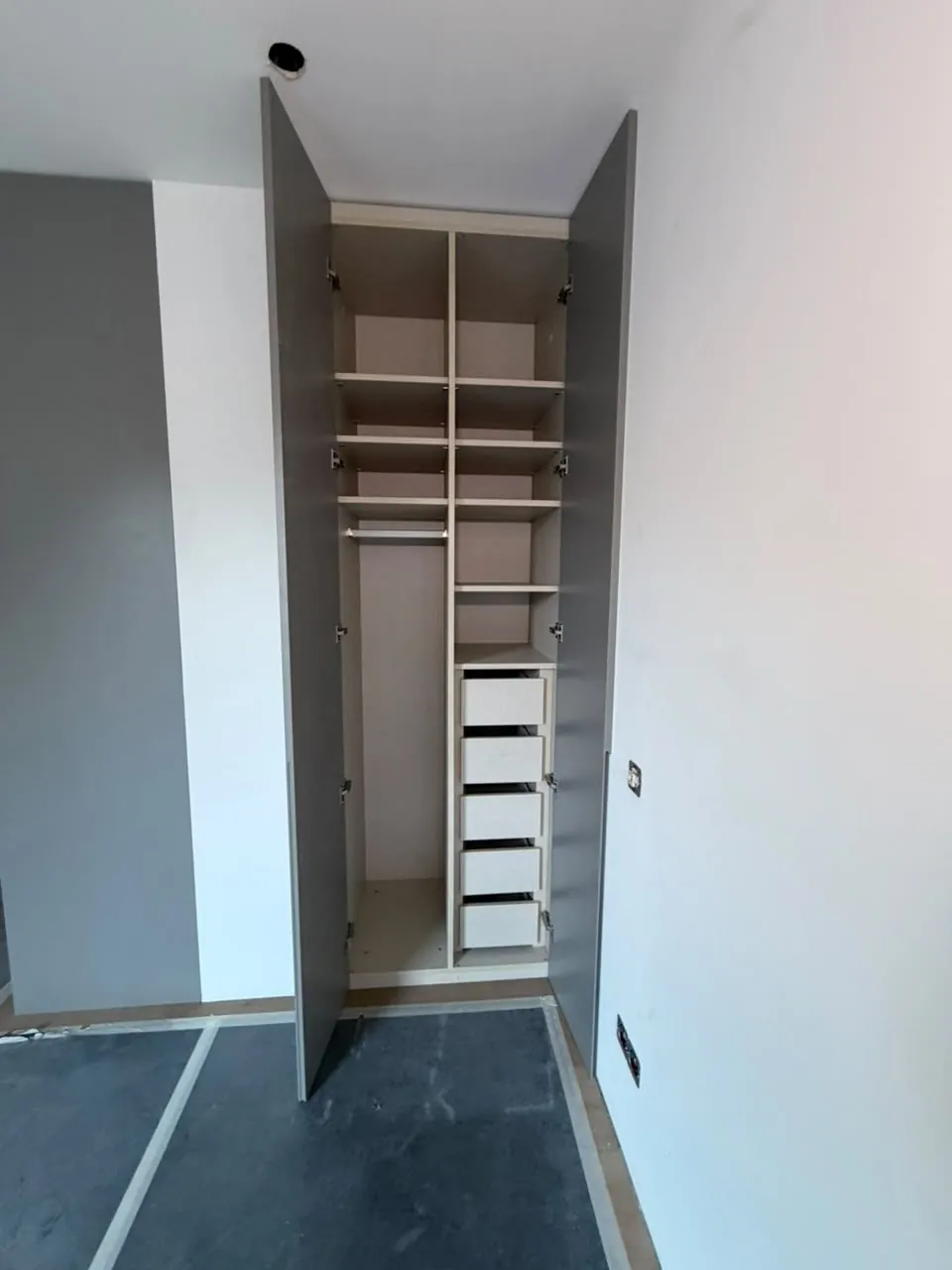Interior d'armari a mida – Fusteria a Andorra